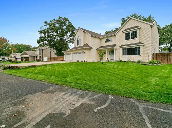 1871 130th Ln NW, Coon Rapids, MN 55448
