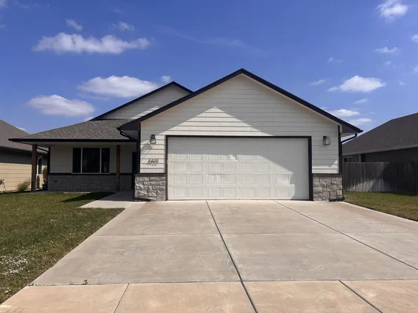 4422 S Mount Carmel Ave, Wichita, KS 67217