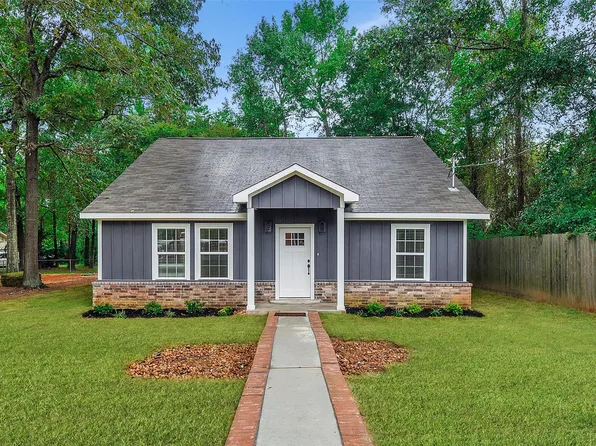 711 French River Cir, Montgomery, TX 77316