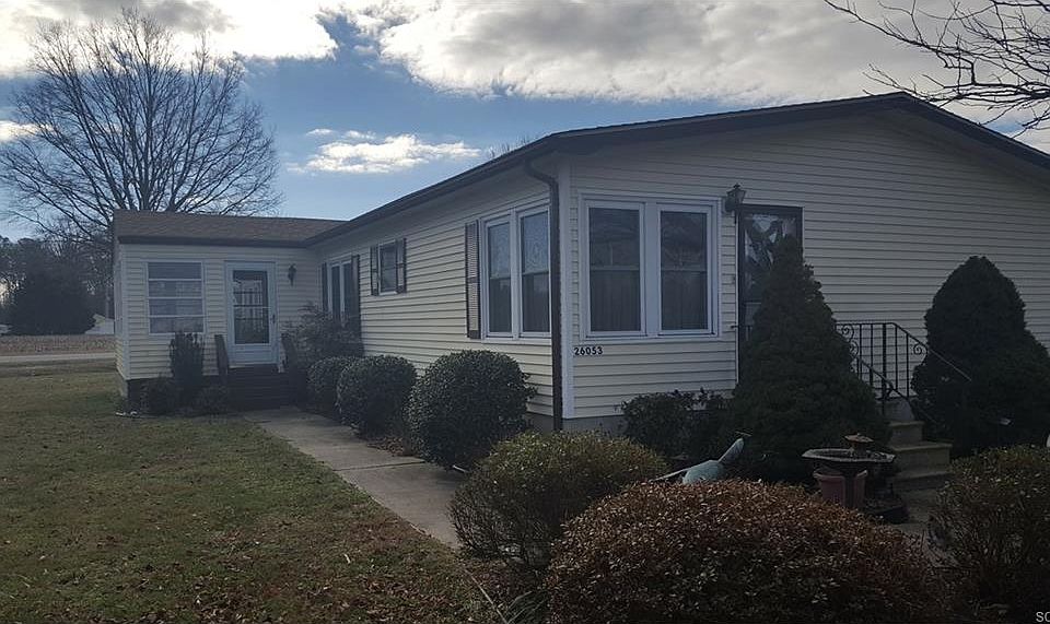1st image of 26053 Lighthouse Ln