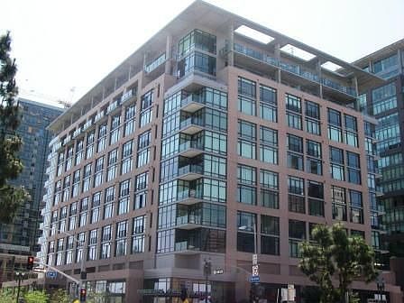 Elleven Building