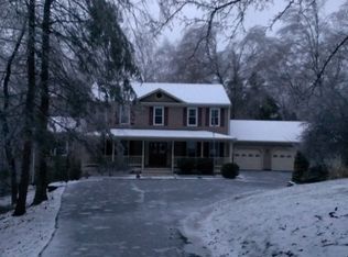 4920 Lanyard Ln, Woodbridge, VA 22192