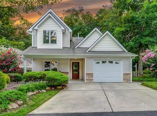 23 Honeycomb Cir, Swannanoa, NC 28778