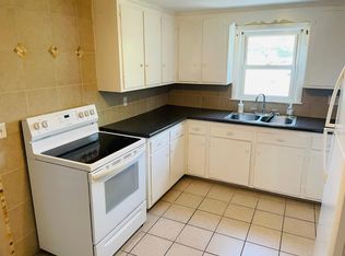 286 Maple Ave #2, Barrington, RI 02806