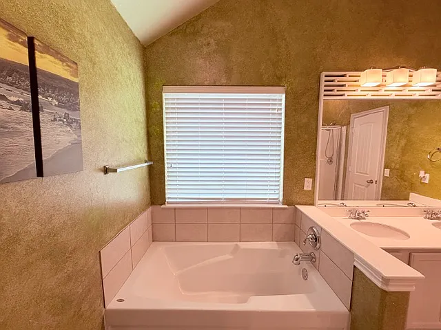 2412 Rookhaven Ln — Photo 15