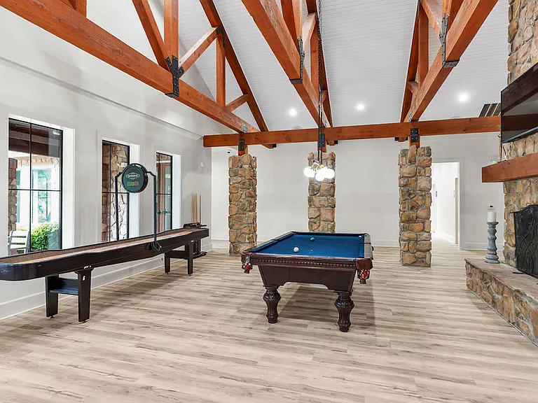 Riverstone Apartments — Photo 44