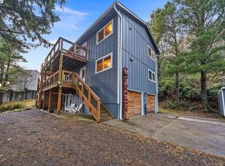1590 Cape Meares Loop #A, Tillamook, OR 97141