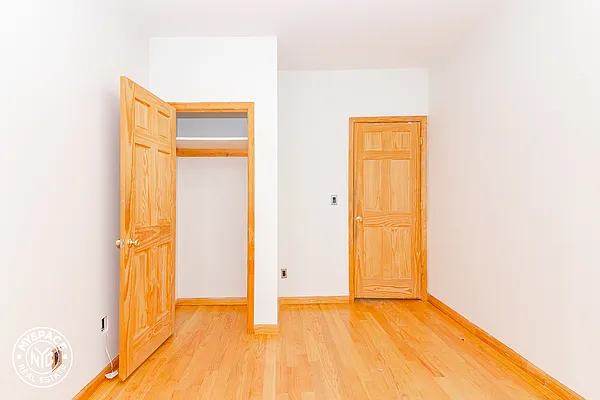 Rented by MySpaceNYC | media 10