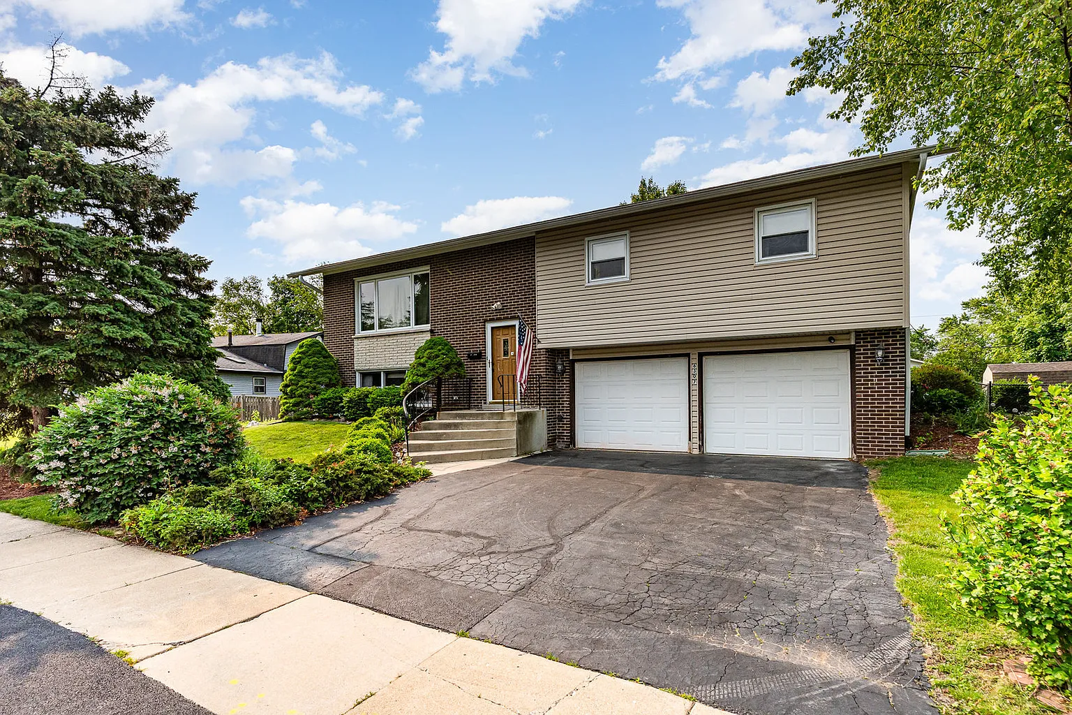 6307 Honey Ln photo 1