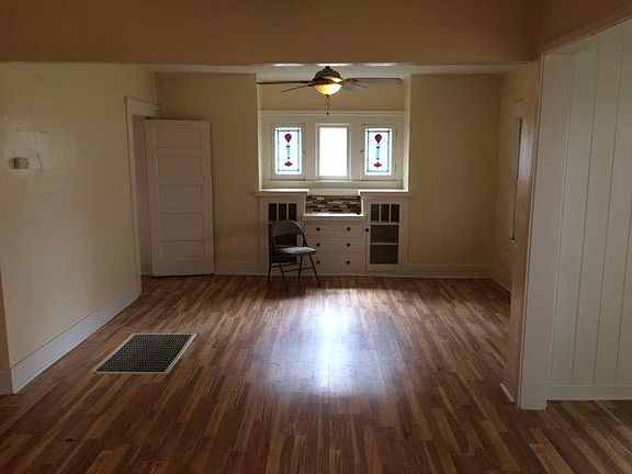 3rd image of 1244 N Echo Ave