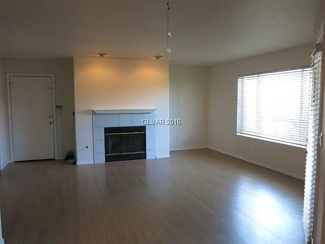 2nd image of 701 Capri Dr Unit 7B