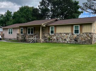 2143 Meadowood Dr, Southside, AL 35907