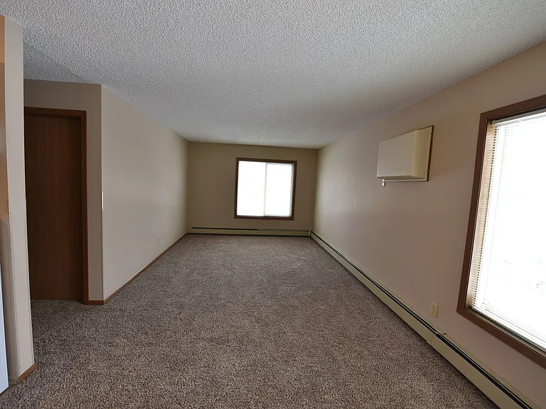 Welcome to Pine Forest Apartments in Forest Lake, MN — Photo 7