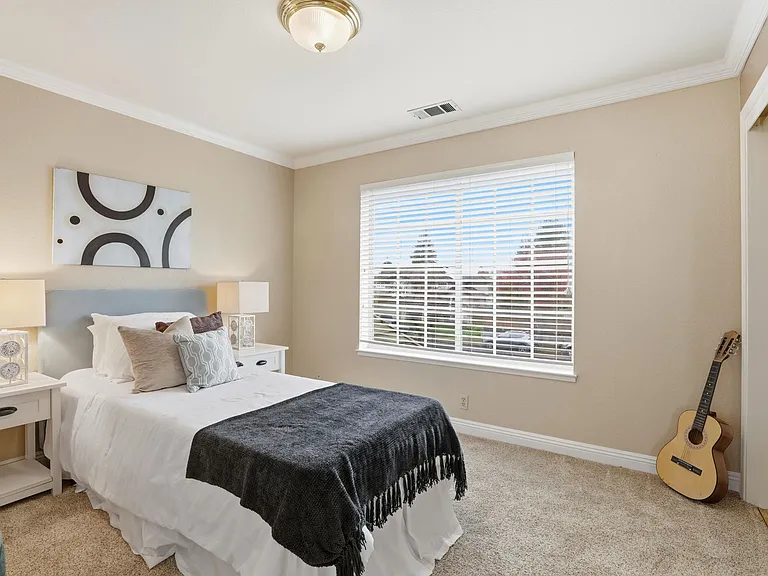 1414 Columbine Way — Photo 25