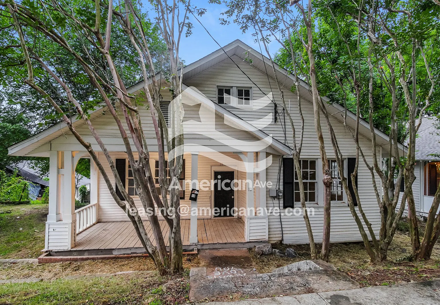 3 bed, 1.0 bath, 1234 sqft, $785 — Photo 1