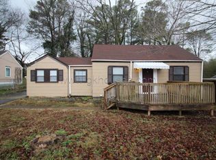 707 Henderson Dr, Chattanooga, TN 37411