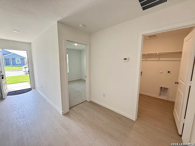 3179 Dispatch Dr — Photo 4