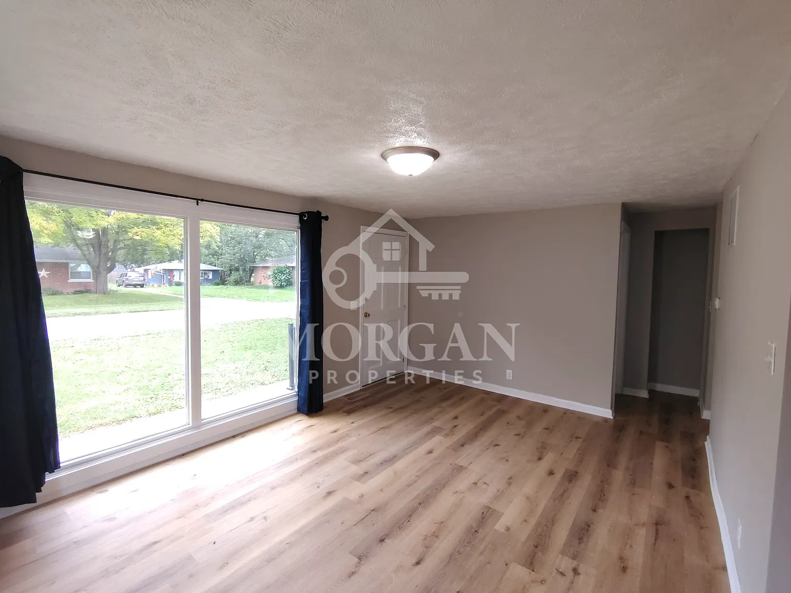 904 Woodlawn Drive - 1 — Photo 3