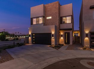 1585 N 69th Pl, Scottsdale, AZ 85257