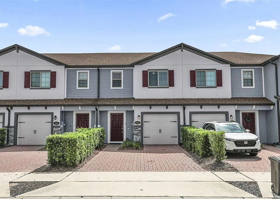 242 Cedar Bark Ln