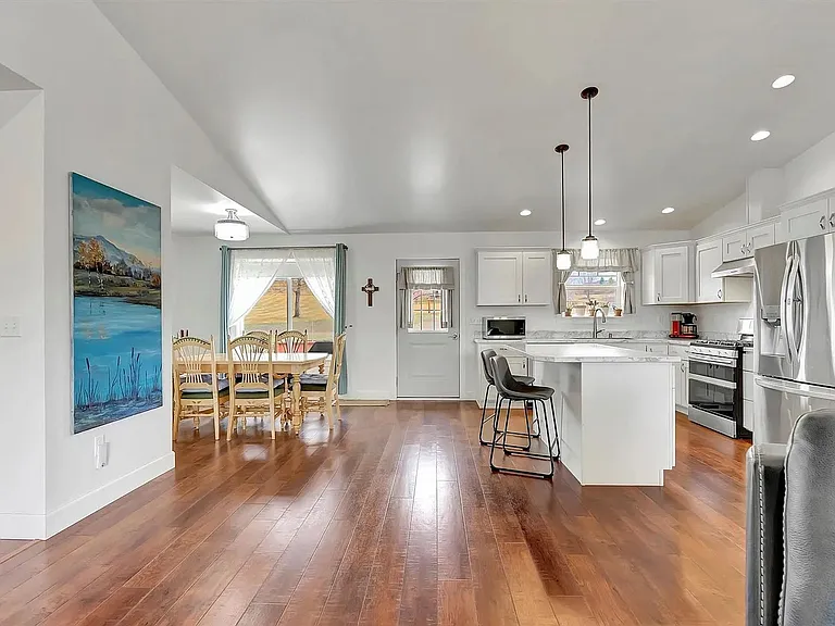668 Winding Creek Trl — Photo 10