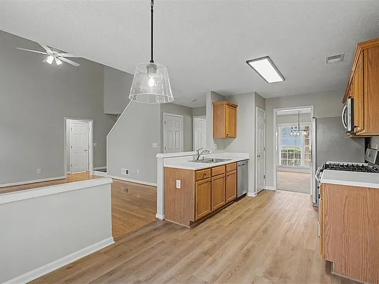 400 Stambridge Ct — Photo 15