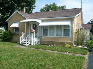 49 Mount View Ave, Fayetteville, PA