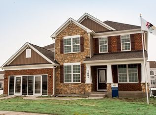 28 Andrew Ln, Hawthorn Woods, IL 60047