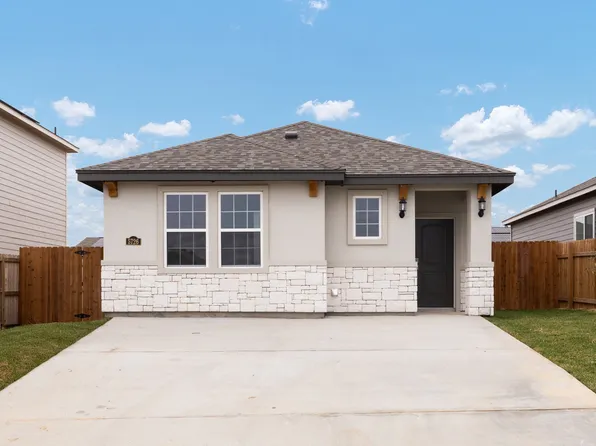 5726 Saint Dominic Dr, Laredo, TX 78046