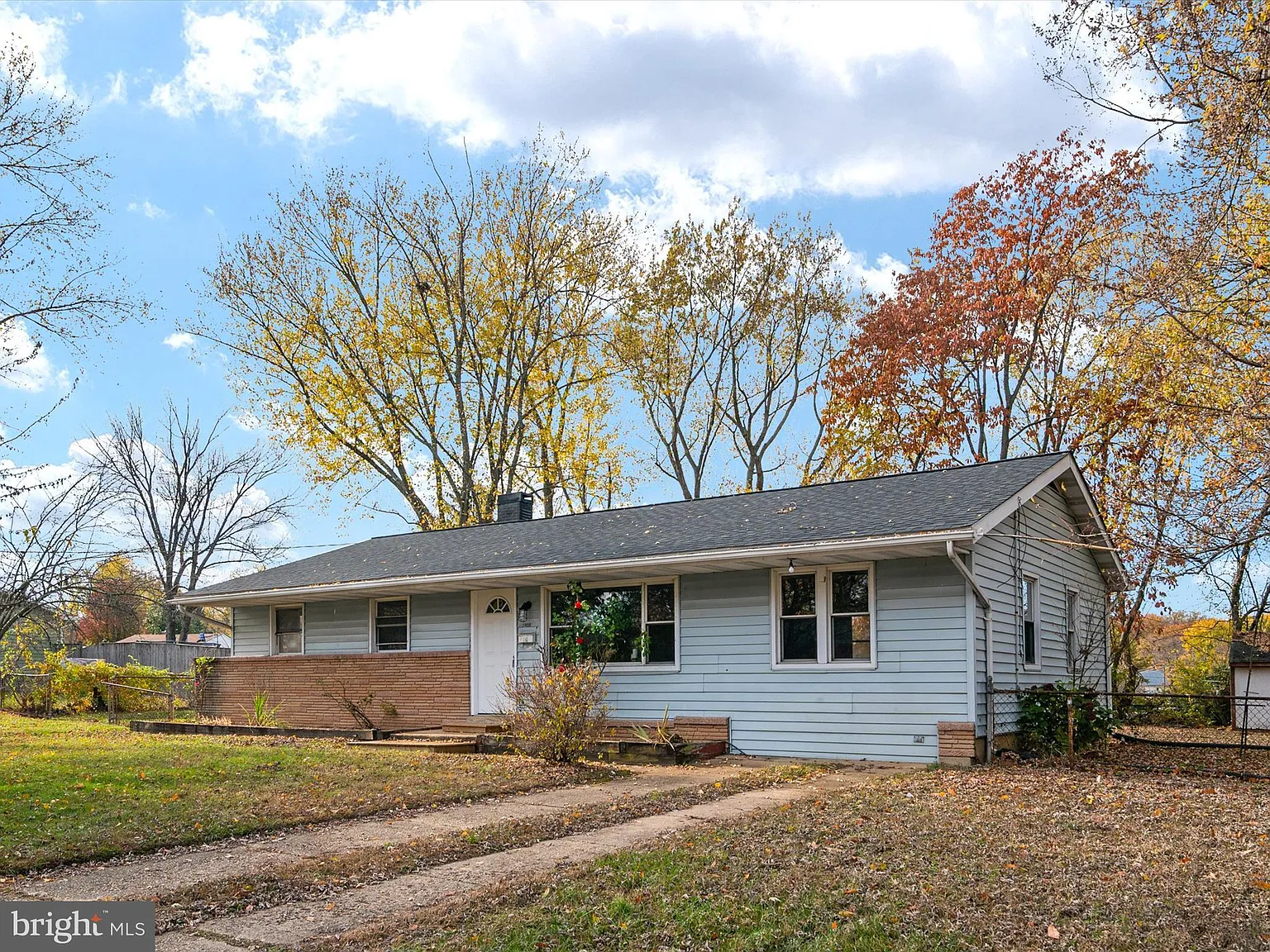 8151 Elizabeth Rd photo 1
