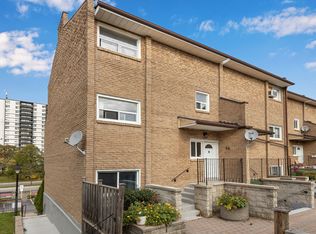 91 Muir Dr #66, Toronto, ON M1M 3T7