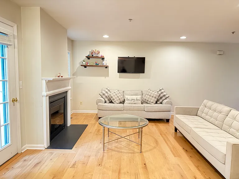7 Elco Ct — Photo 5