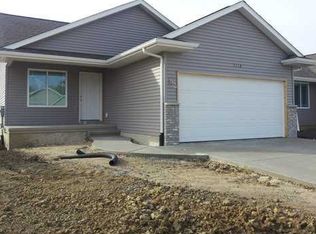 3110 Blackberry Cir SW, Cedar Rapids, IA 52404