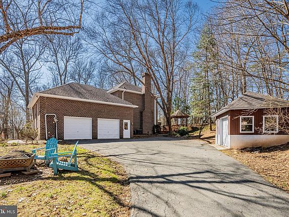 5th image of 4750 Marianne Dr