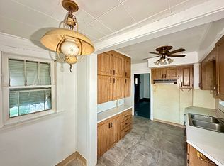 718 Neshannock Blvd, New Castle, PA 16101