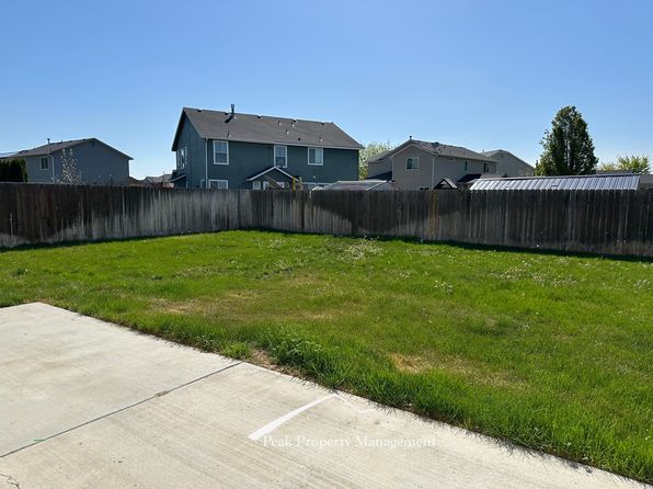 2524 Colfax Dr, Caldwell, ID 83607