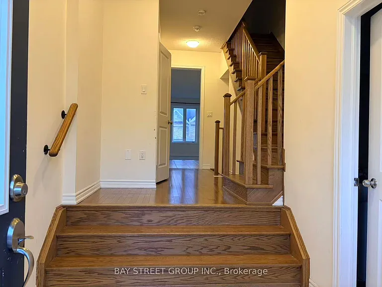 30 Sigford St — Photo 2