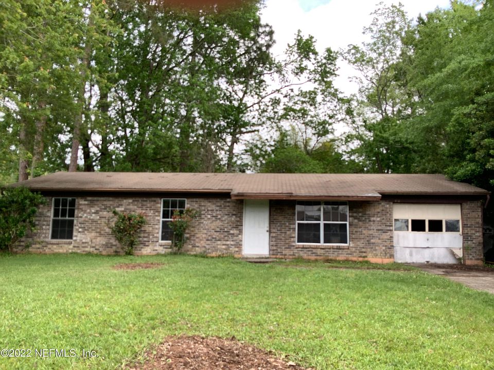 1st image of 2678 Tina Ln