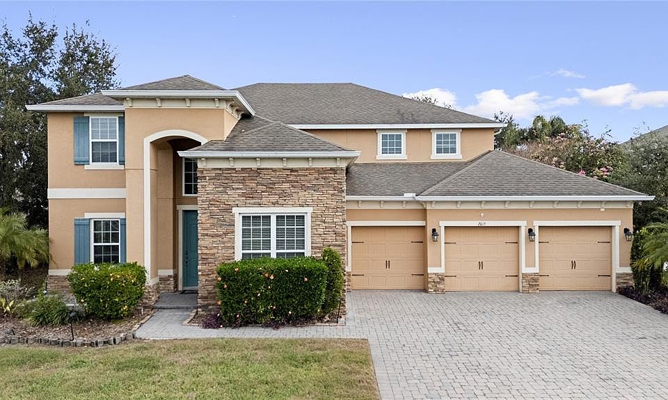 1st image of 2015 SANDY GARDEN LANE
