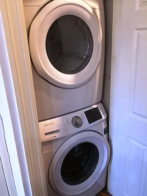 Rented by Erin Brennan, LREB | media 8