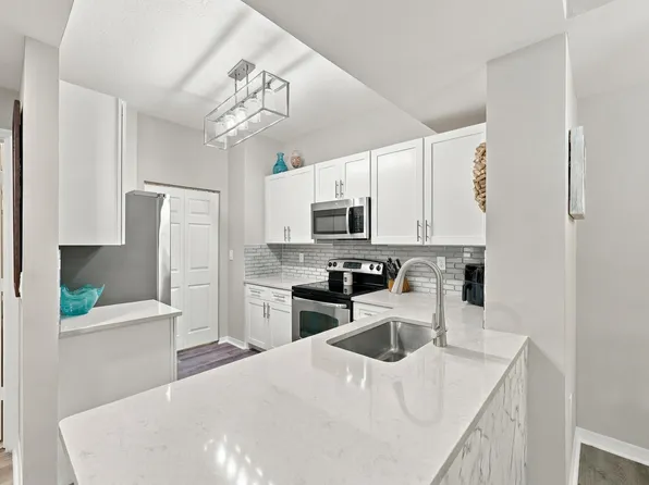 4905 Midtown Lane #2112, Palm Beach Gardens, FL 33418