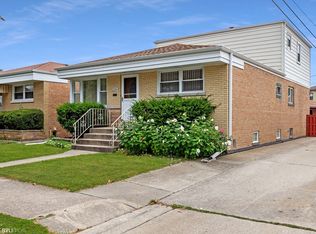 2219 Burr Oak Ave, North Riverside, IL 60546