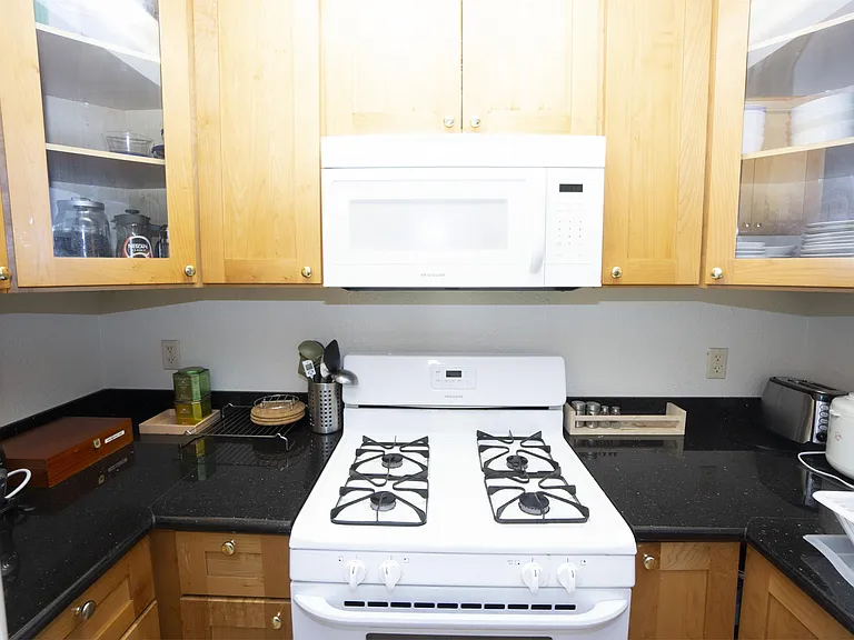 2221 Dwight Way — Photo 36