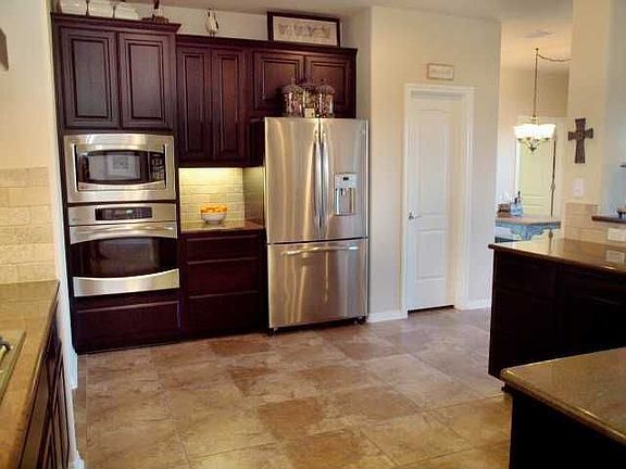 2nd image of 4624 Mont Blanc Dr