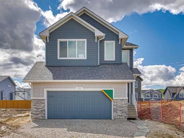 35 E Creekside Rise SW, Calgary, AB T2X 5V9