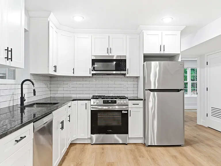 129 Mount Pleasant Ave #1 — Photo 5