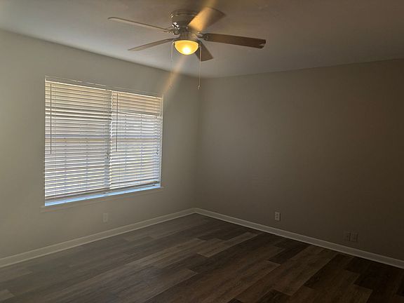2nd image of 1202-08 Idlewood Dr #1202