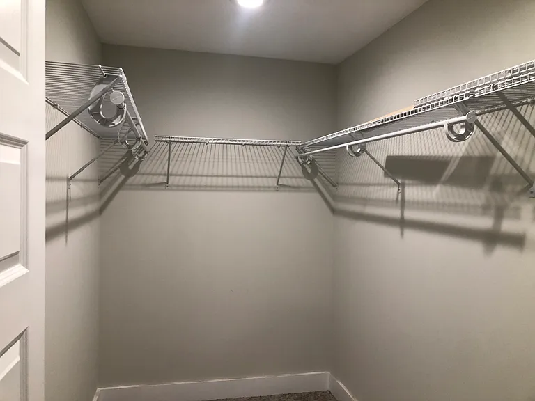 224 Langley Ave — Photo 9