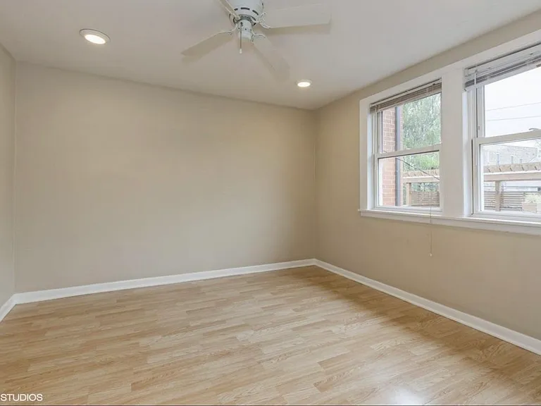 1840 W Huron St #2 — Photo 17