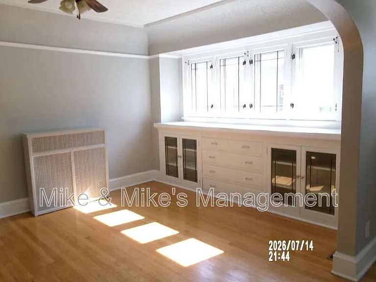 6424 W Chambers St — Photo 9